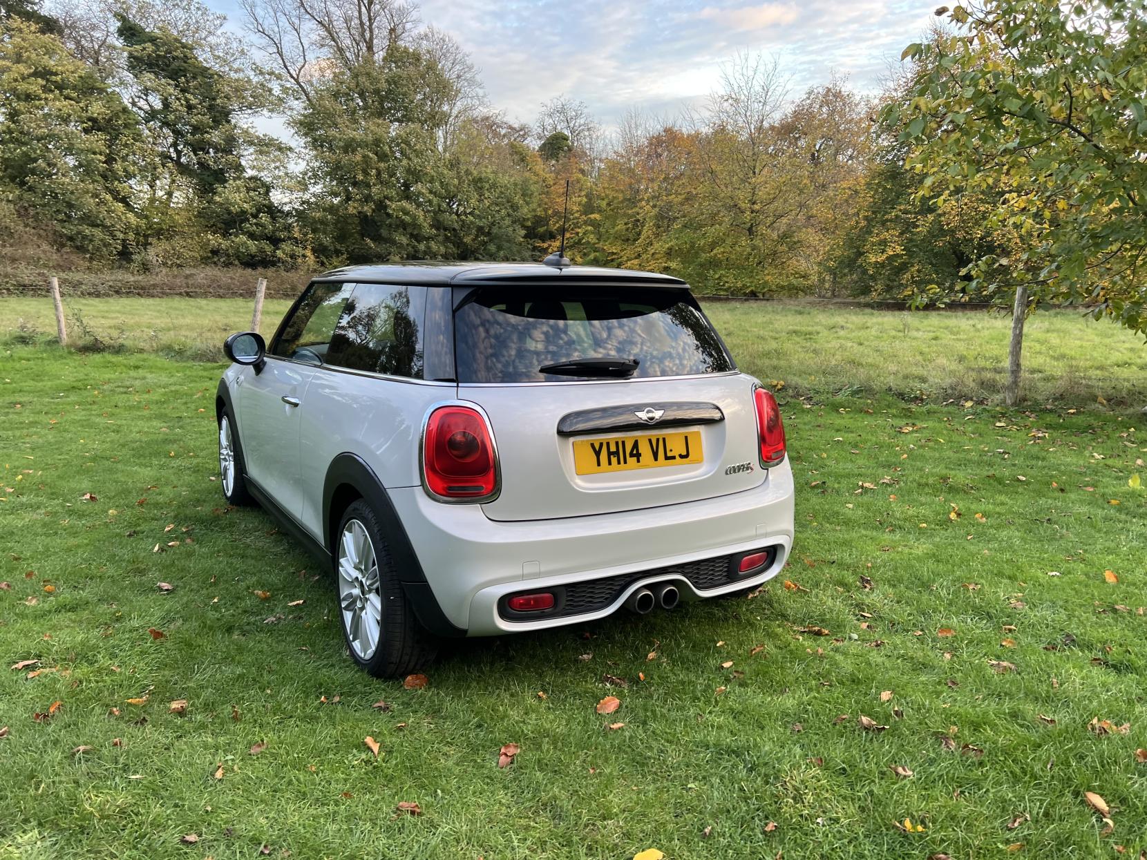 MINI Hatch 2.0 Cooper S Hatchback 3dr Petrol Manual Euro 6 (s/s) (192 ps)