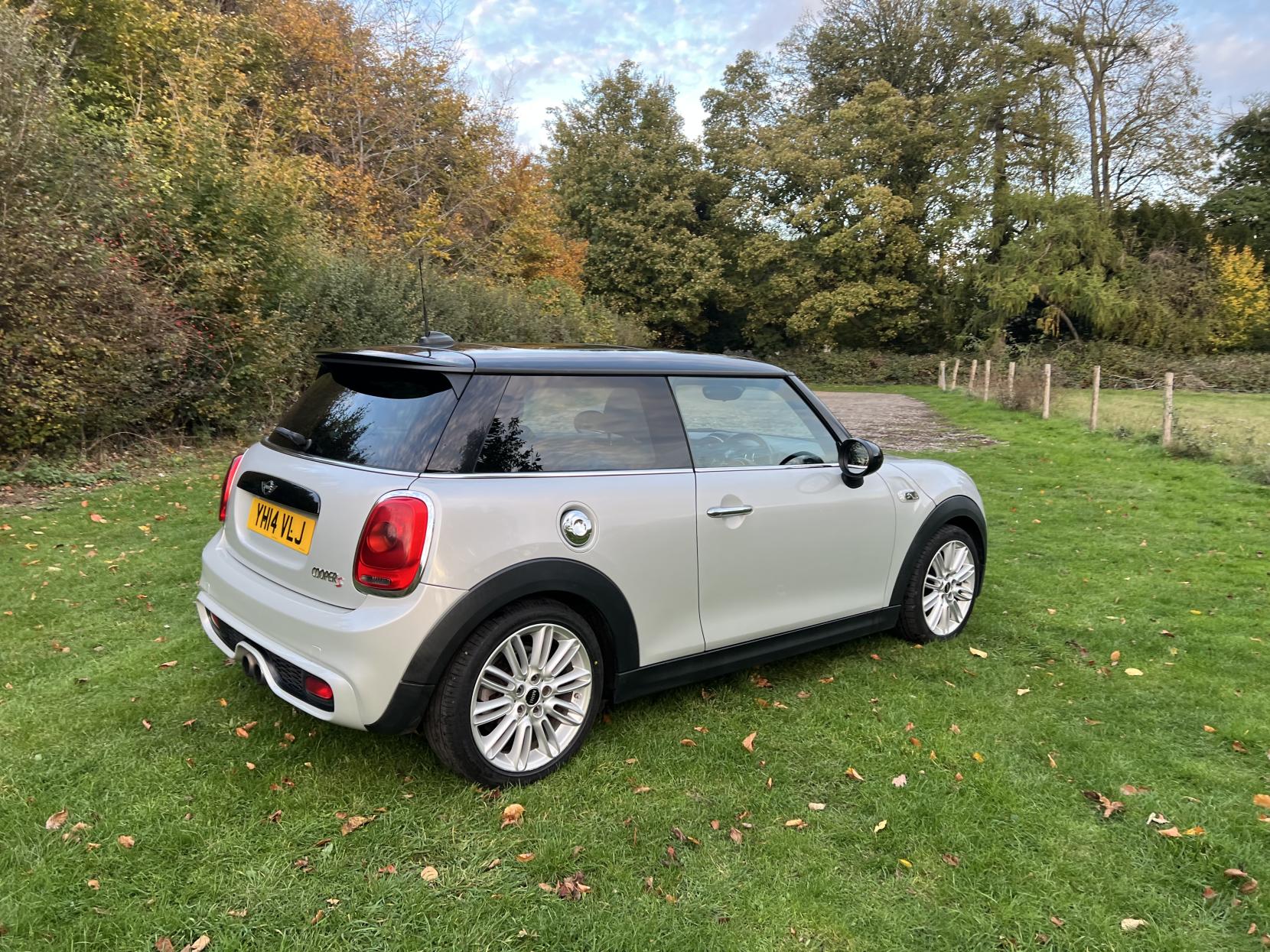 MINI Hatch 2.0 Cooper S Hatchback 3dr Petrol Manual Euro 6 (s/s) (192 ps)