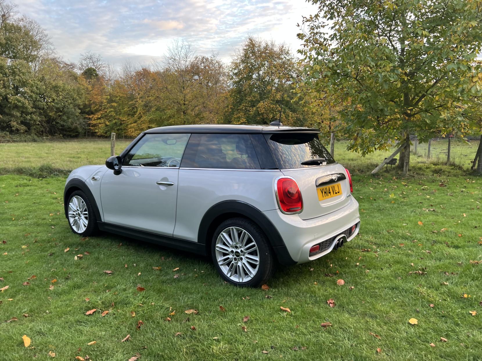 MINI Hatch 2.0 Cooper S Hatchback 3dr Petrol Manual Euro 6 (s/s) (192 ps)