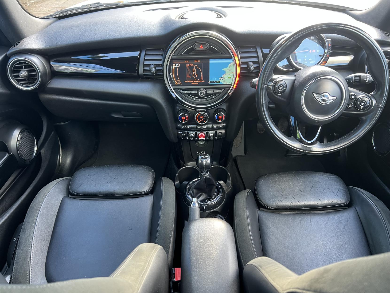 MINI Hatch 2.0 Cooper S Hatchback 3dr Petrol Manual Euro 6 (s/s) (192 ps)