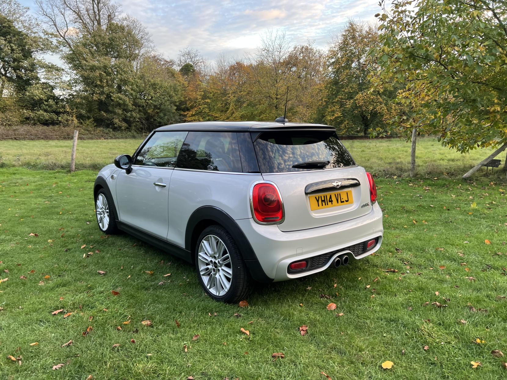 MINI Hatch 2.0 Cooper S Hatchback 3dr Petrol Manual Euro 6 (s/s) (192 ps)