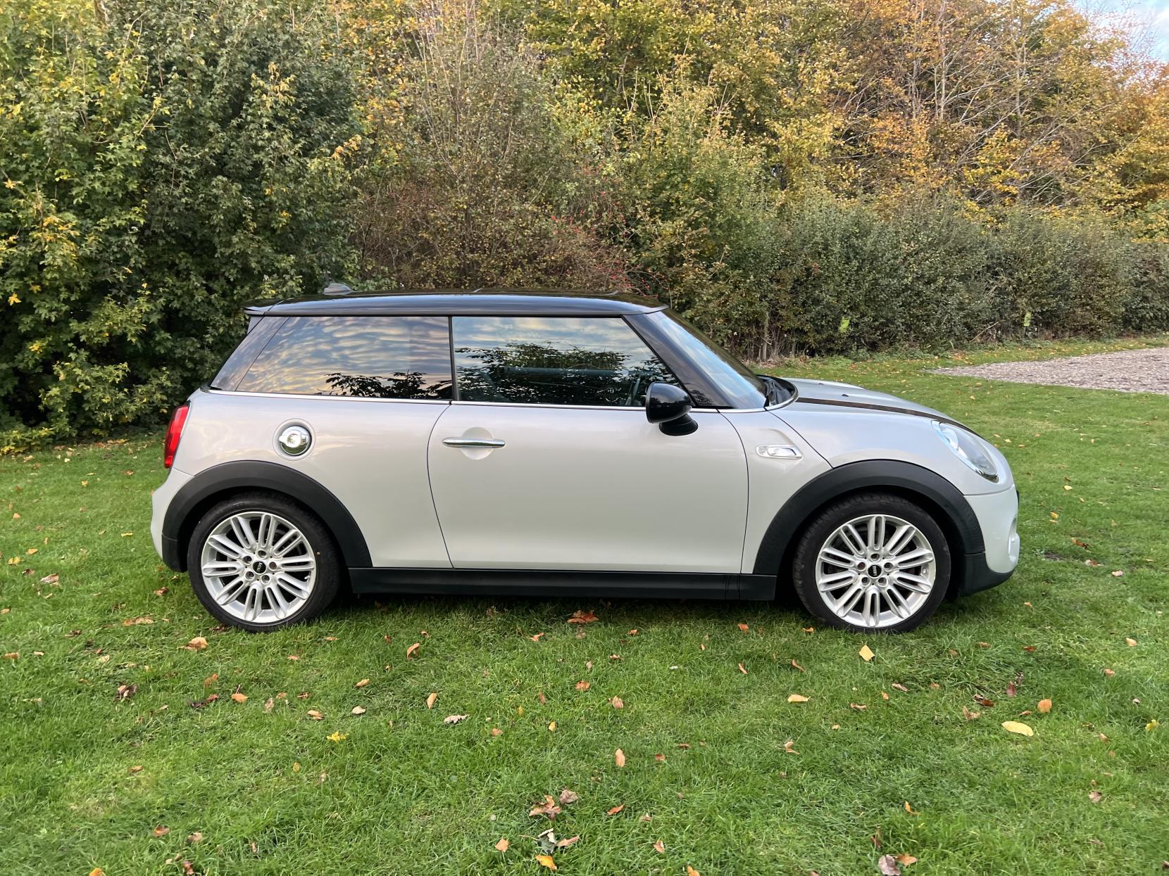 MINI Hatch 2.0 Cooper S Hatchback 3dr Petrol Manual Euro 6 (s/s) (192 ps)
