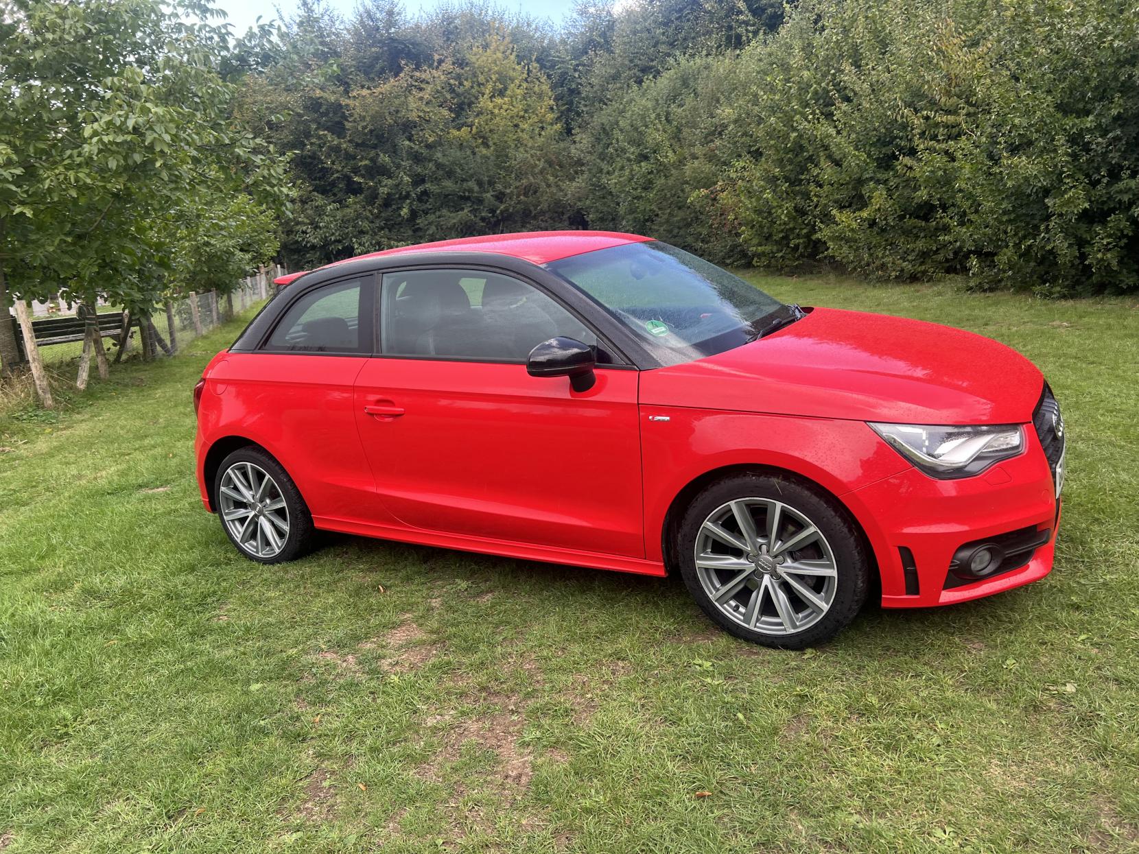 Audi A1 1.4 TFSI S line Style Edition Hatchback 3dr Petrol Manual Euro 5 (s/s) (122 ps)