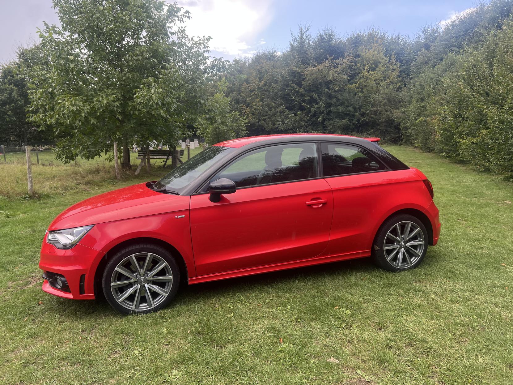 Audi A1 1.4 TFSI S line Style Edition Hatchback 3dr Petrol Manual Euro 5 (s/s) (122 ps)