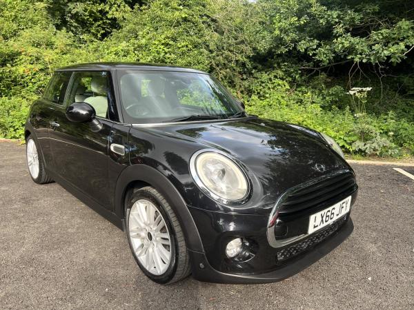 MINI Hatch 1.5 Cooper Hatchback 3dr Petrol Manual Euro 6 (s/s) (136 ps)