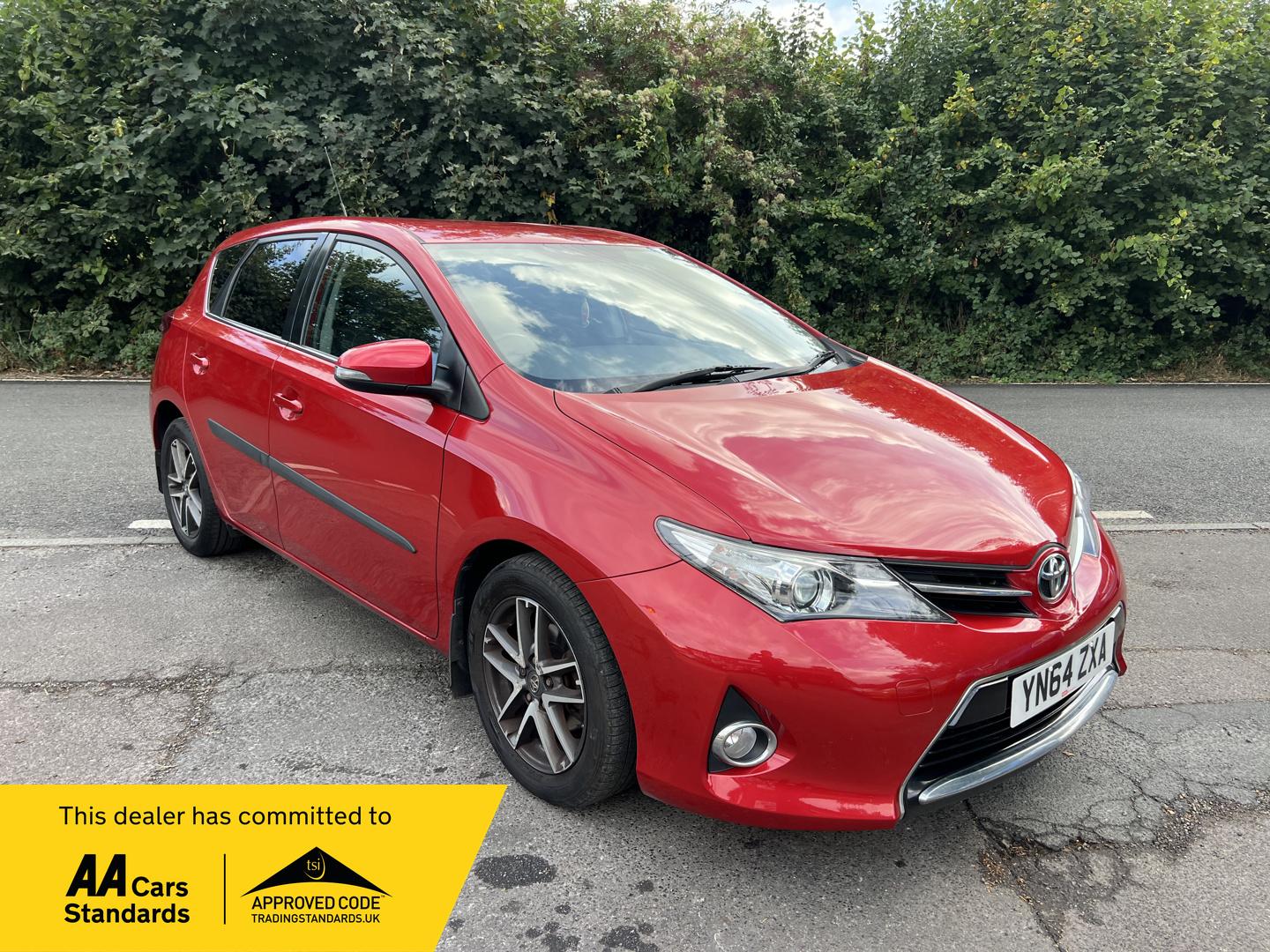Toyota Auris 1.6 V-Matic Icon Plus Hatchback 5dr Petrol Manual Euro 5 (132 ps)