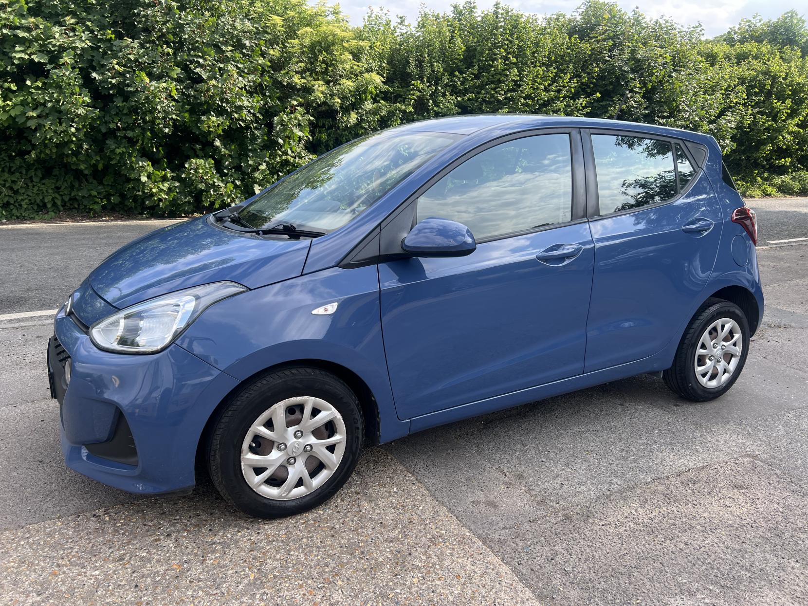 Hyundai i10 1.0 SE Hatchback 5dr Petrol Manual Euro 6 (66 ps)