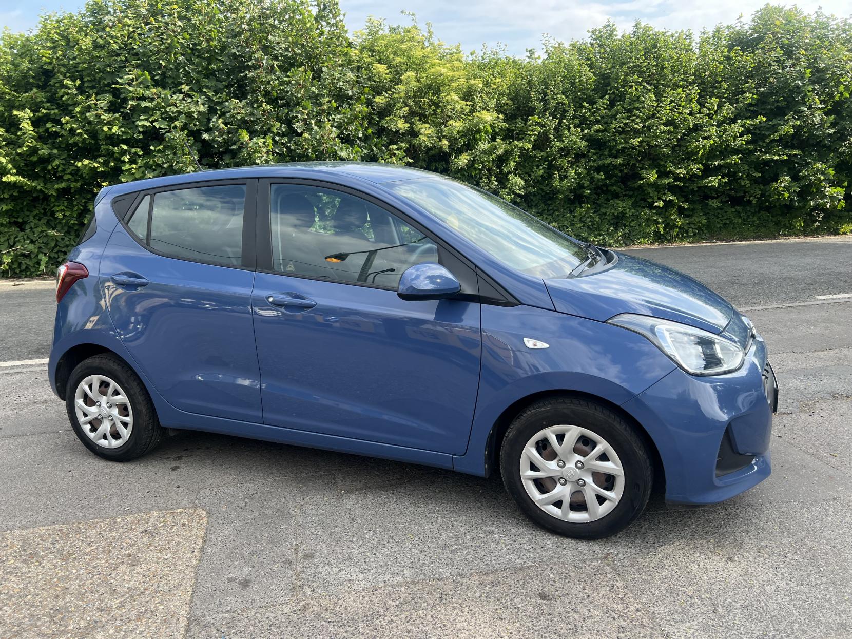 Hyundai i10 1.0 SE Hatchback 5dr Petrol Manual Euro 6 (66 ps)