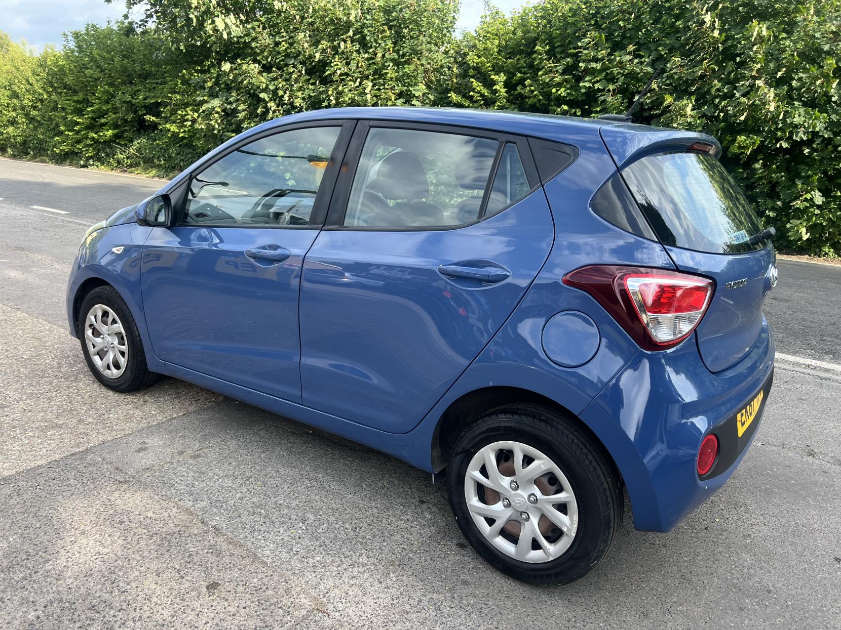 Hyundai i10 1.0 SE Hatchback 5dr Petrol Manual Euro 6 (66 ps)
