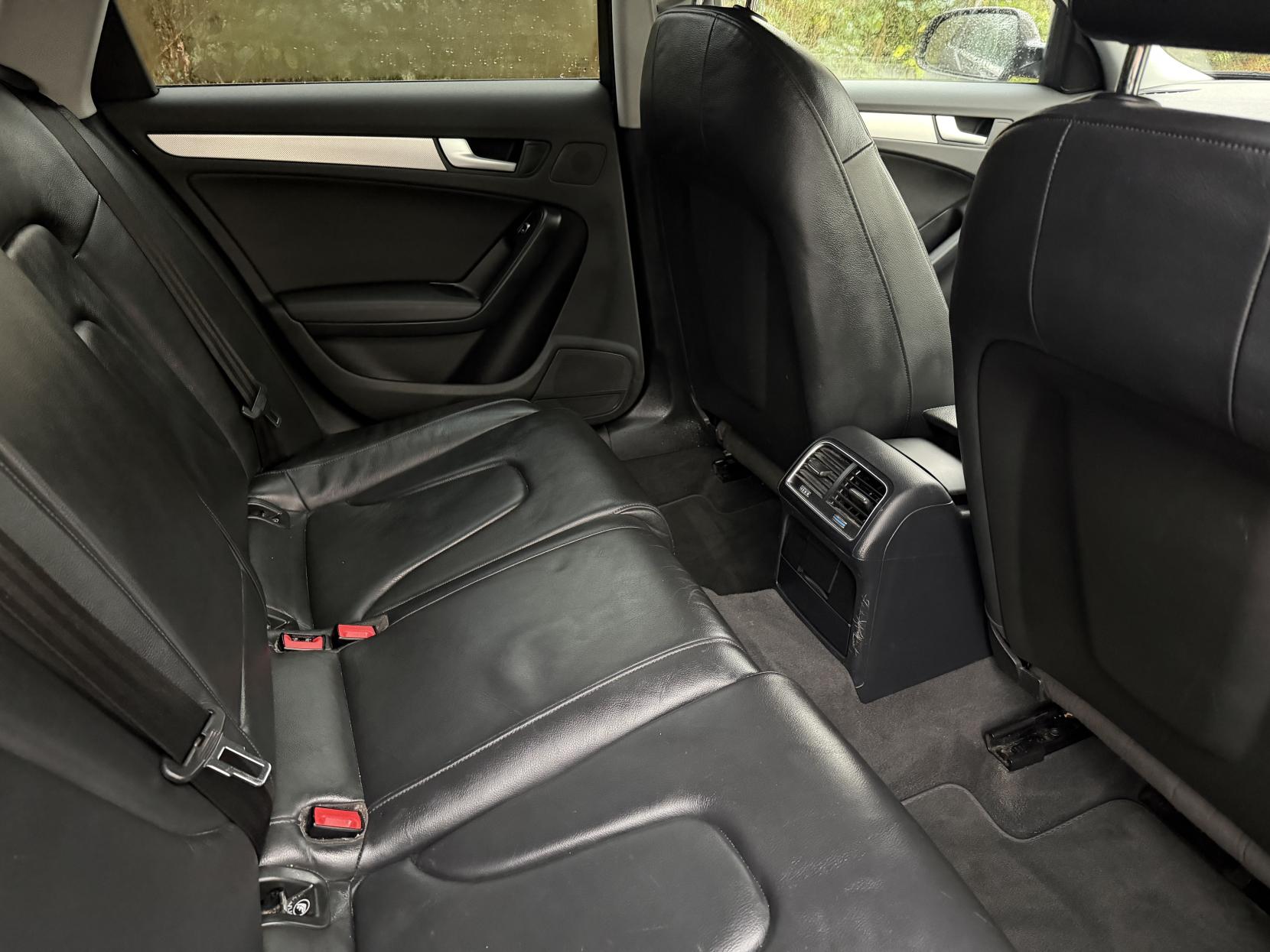 Audi A4 Avant 1.8 TFSI SE Technik Estate 5dr Petrol Manual Euro 5 (s/s) (120 ps)