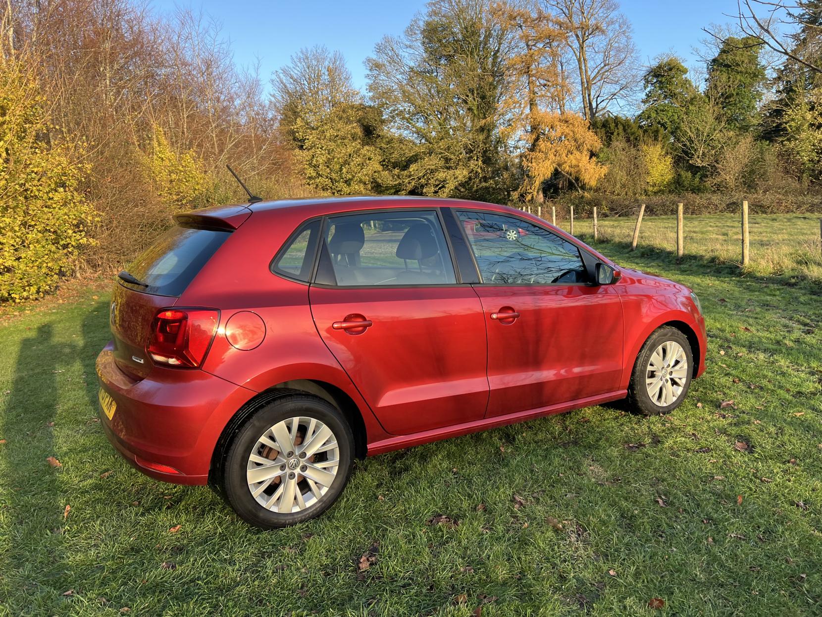 Volkswagen Polo 1.0 BlueMotion Tech SE Hatchback 5dr Petrol Manual Euro 6 (s/s) (60 ps)