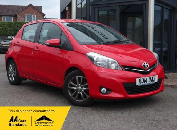 Toyota Yaris 1.33 Dual VVT-i Icon Plus Hatchback 5dr Petrol Manual Euro 5 (99 ps)