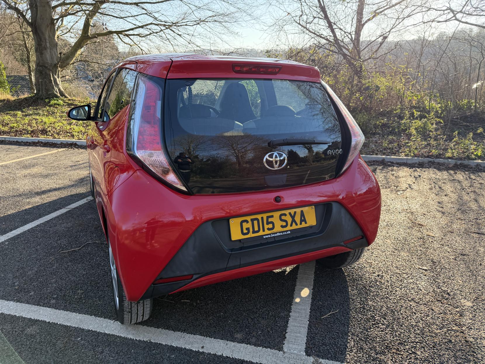 Toyota AYGO 1.0 VVT-i x-play Hatchback 5dr Petrol Manual Euro 5 Euro 5 (68 ps)