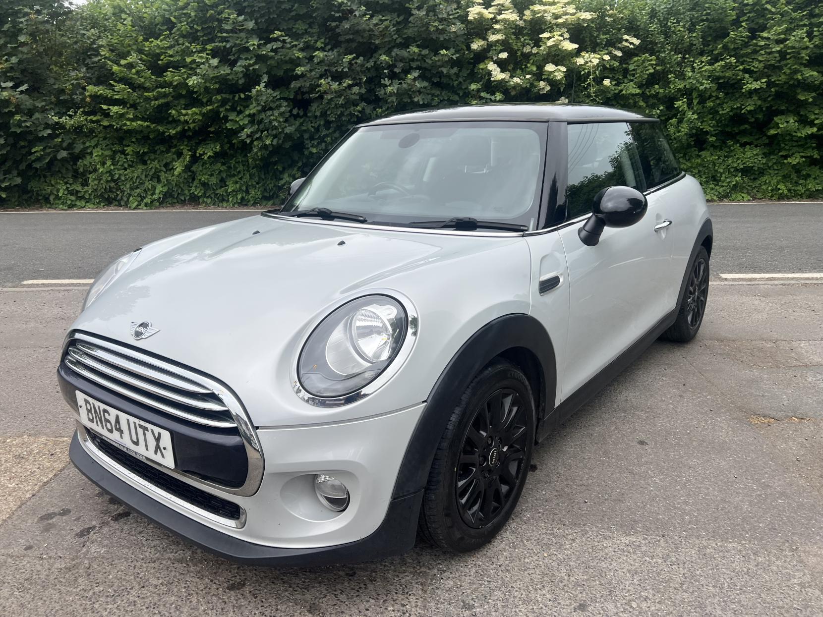 MINI Hatch 1.5 Cooper Hatchback 3dr Petrol Manual Euro 6 (s/s) (136 ps)